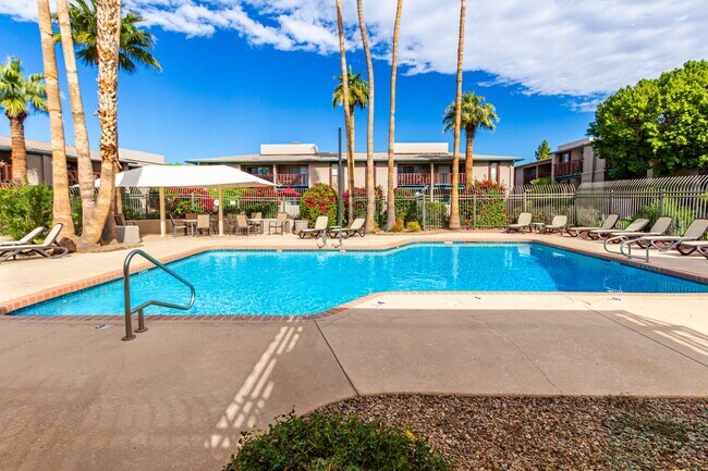 Building Photo - Remodeled 2-Bedroom, 2-Bath Condo in Prime Scottsdale Location