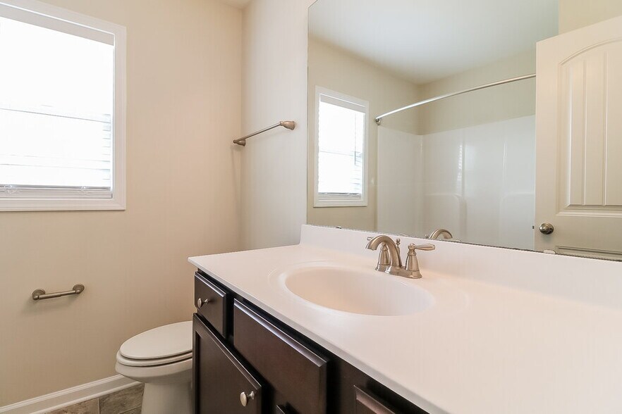 Building Photo - 113 Pumpkin Hill Ridge