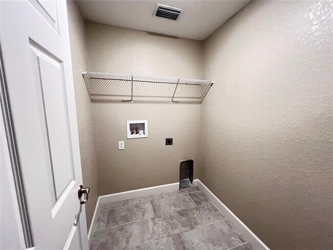 Building Photo - 2736 SW 161st Loop