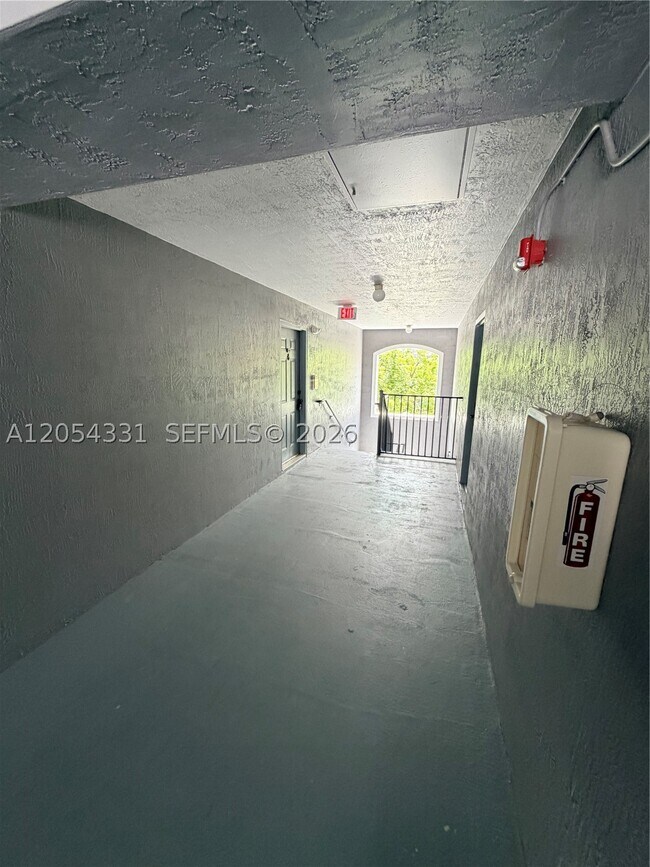 Building Photo - 15470 SW 284th St