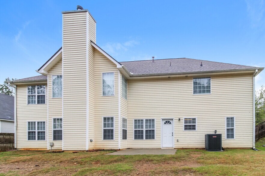 Building Photo - 315 Paper Mill Dr SE