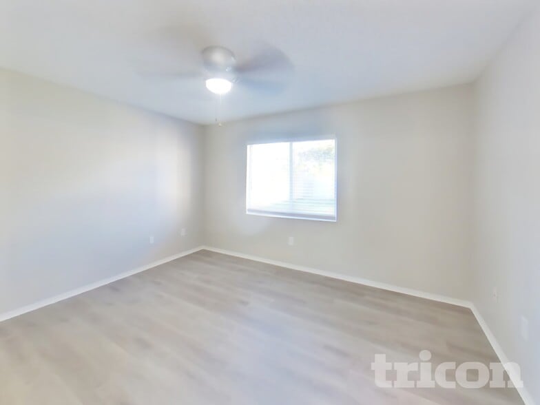 Building Photo - 4522 Reynolds Creek Ave