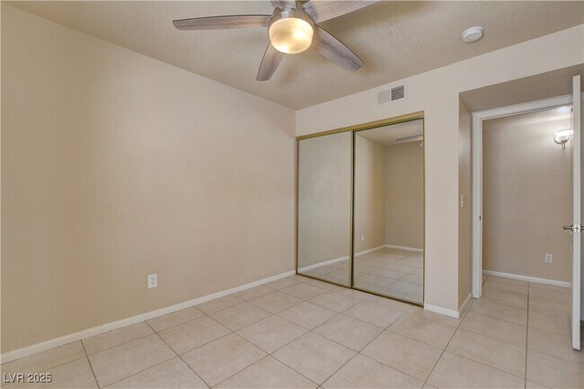 Building Photo - 9325 W Desert Inn Rd