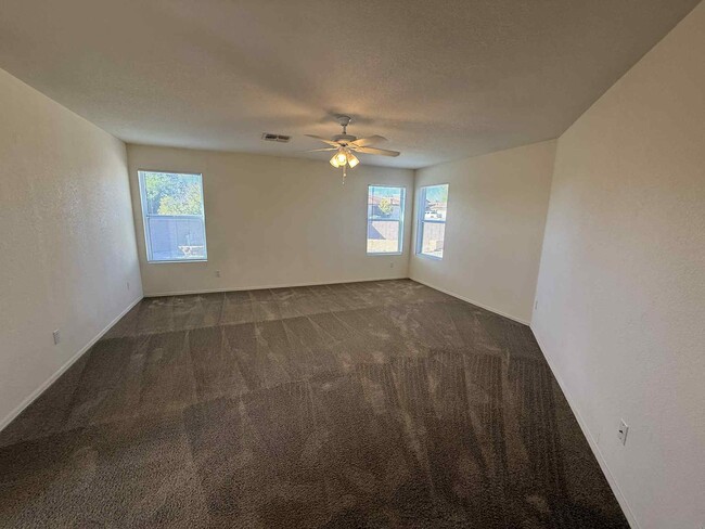 Building Photo - 13735 E Shadow Pines Ln