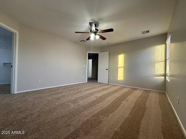 Building Photo - 4249 E Rousay Dr