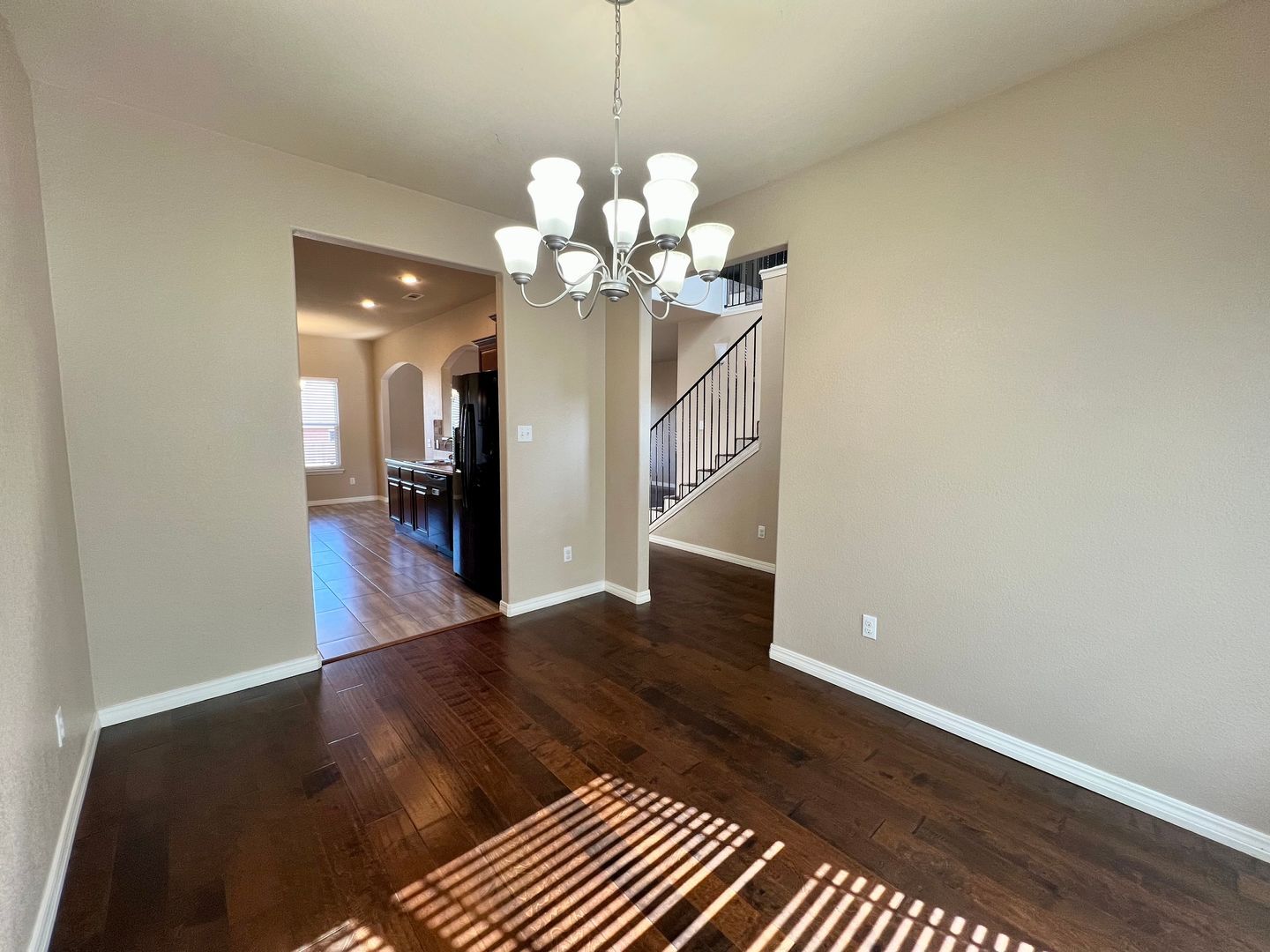 Building Photo - 615 Ridge Point Dr