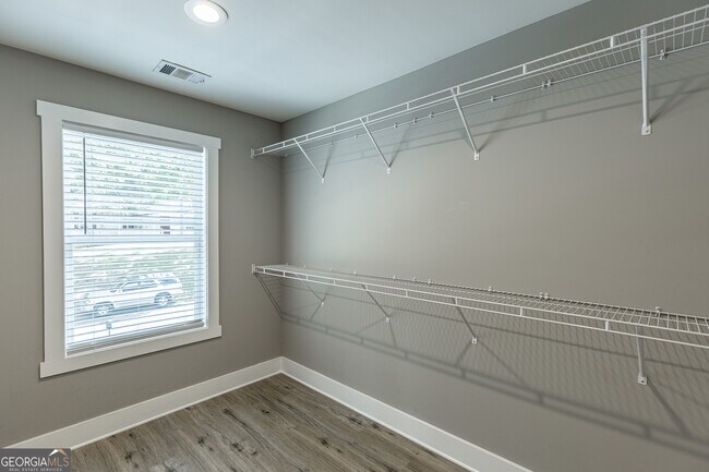 Building Photo - 6459 Wildwood Trail