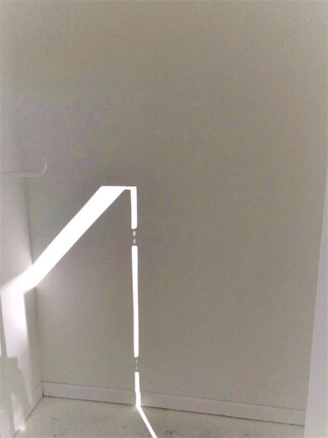 Building Photo - 2/2 Dolphin Villas Condo, Gulf Shores!