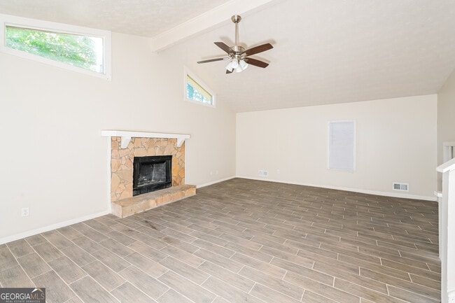 Building Photo - 491 Pennybrook Dr