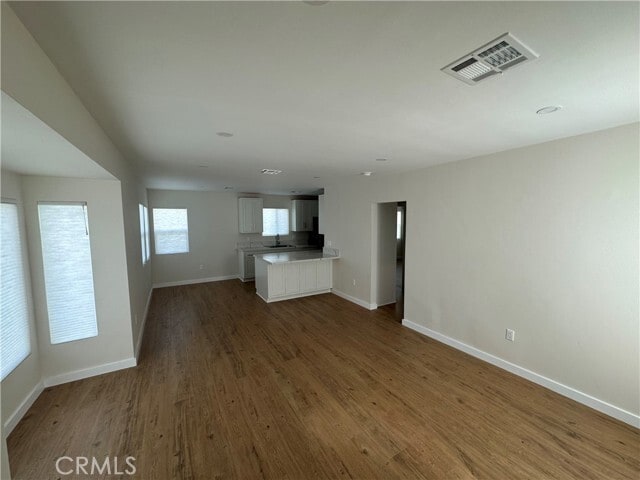 Building Photo - 1436 N Hollywood Way