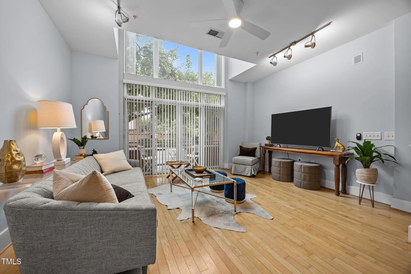 Building Photo - 444 S Blount St