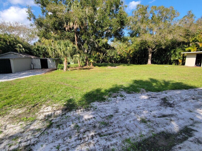 Building Photo - 6150 61st St