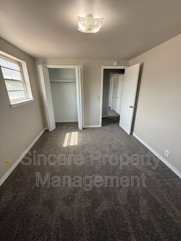 Building Photo - 4013 NW 57th St