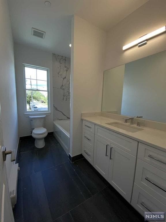 Building Photo - 74 Clarendon Pl