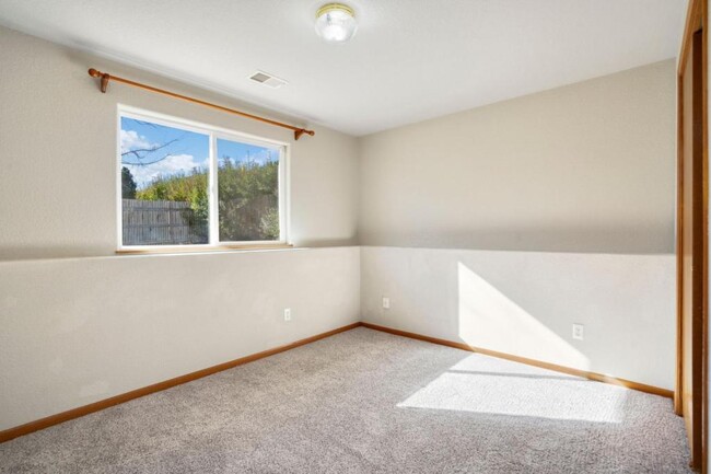 Building Photo - 5799 Aspen View Pl