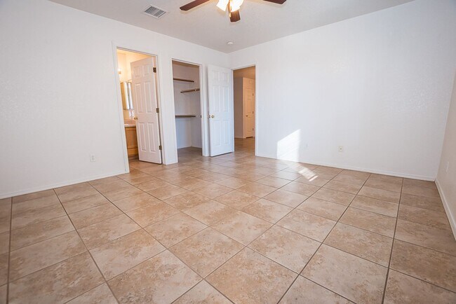 Building Photo - Beautiful Patio Home! 3 Bedrooms, 2 Bath, Split Floor Plan, Central A/C with 2 Car Garage