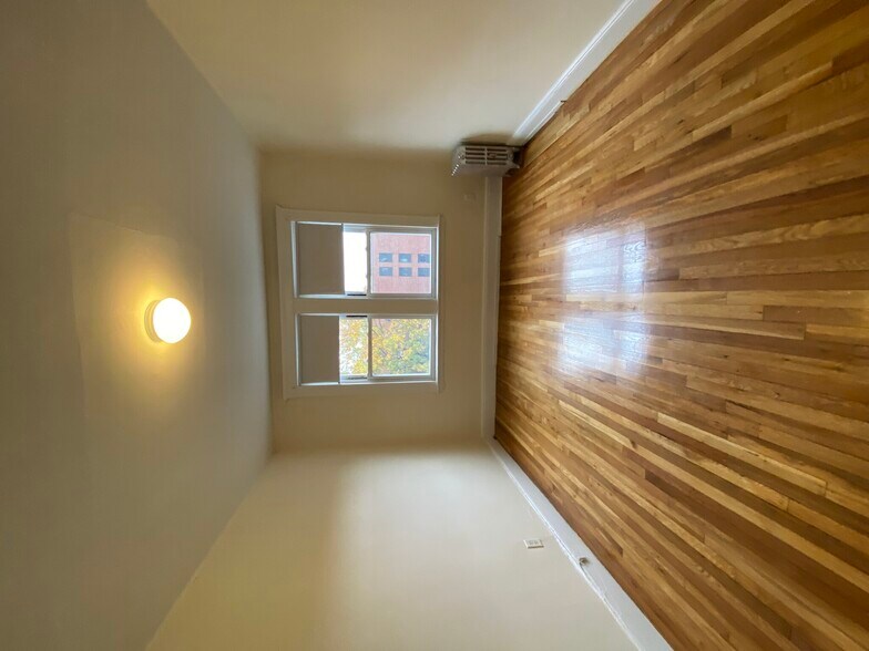 Building Photo - 1626 Commonwealth Ave