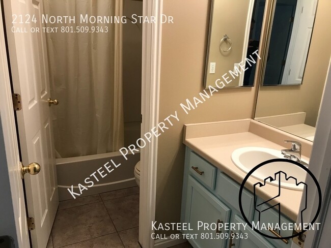 Building Photo - 2124 Morning Star Dr