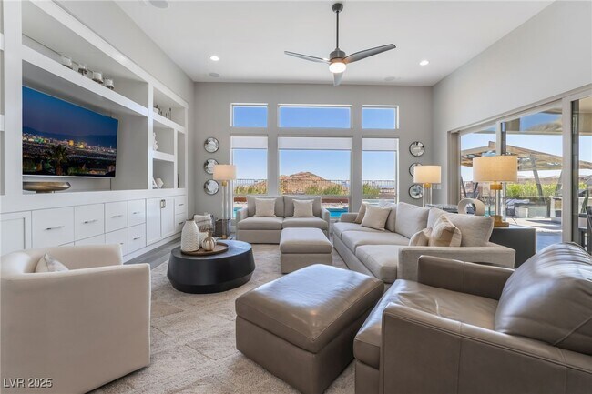 Building Photo - 3120 Greenscape Ln