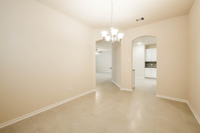 Building Photo - 4211 Fair Country Ln