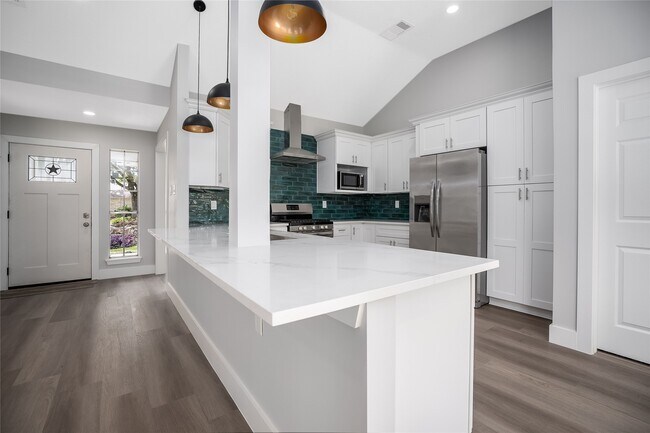 Building Photo - 1406 Kent Way