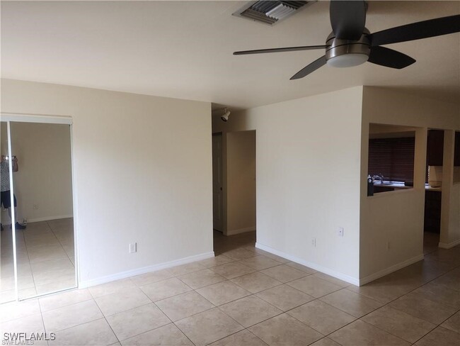 Building Photo - 1329 Torreya Cir