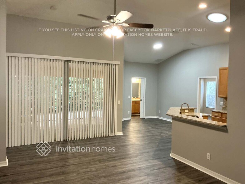 Building Photo - 1428 Tawnyberry Ct