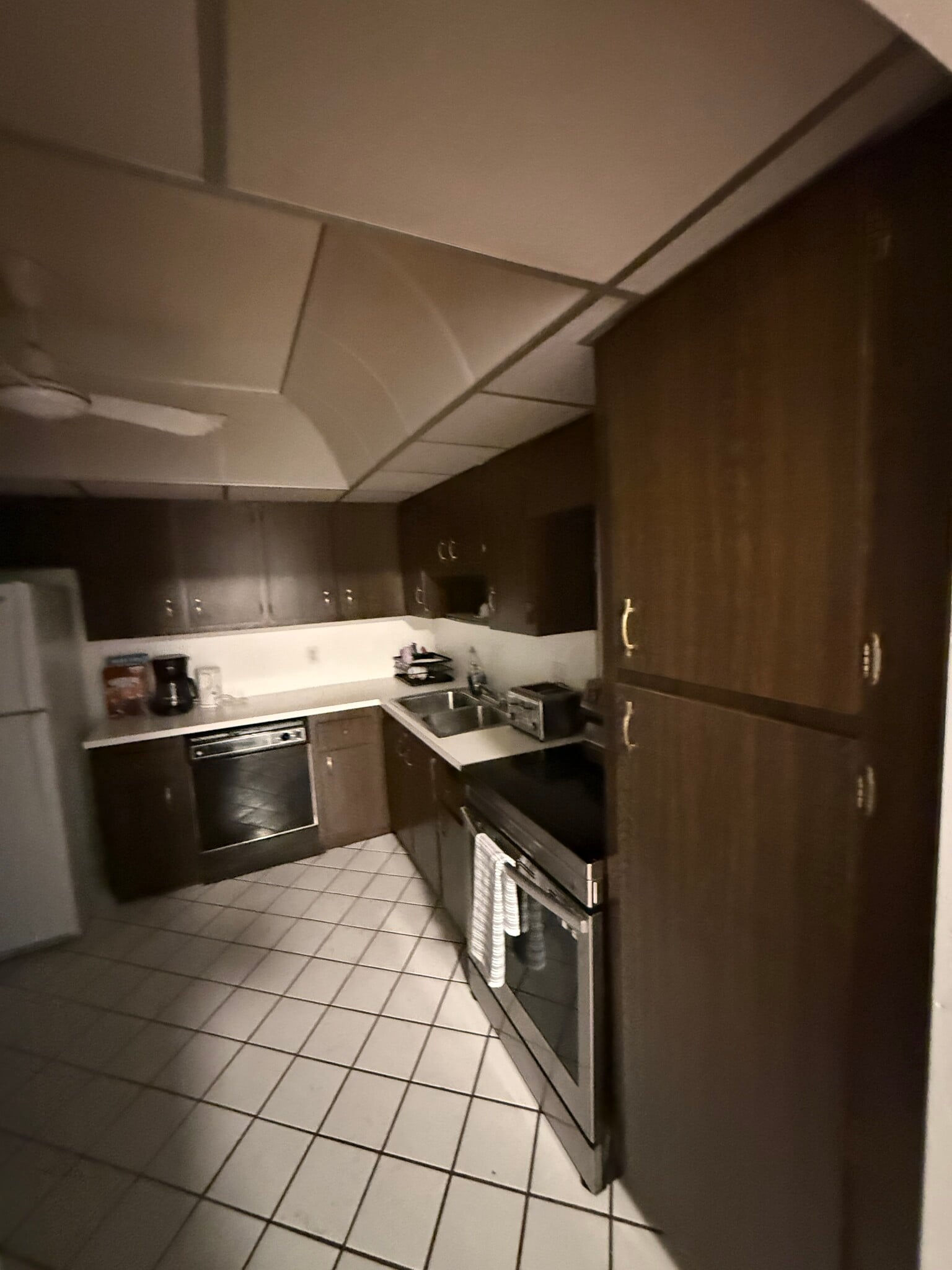Building Photo - 5961 N Falls Circle Dr