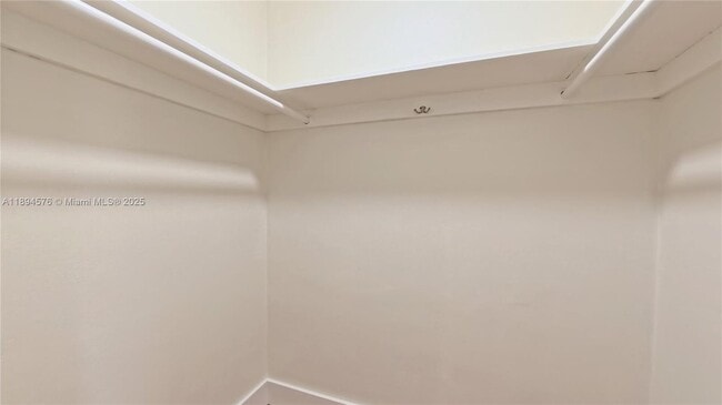 Building Photo - 1720 Funston St