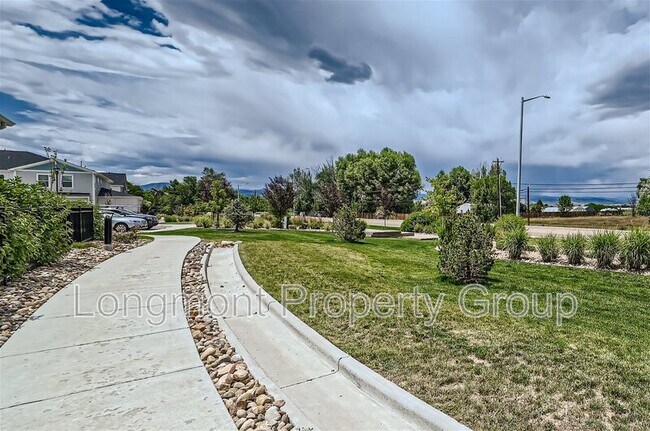 Building Photo - 609 Stonebridge Dr