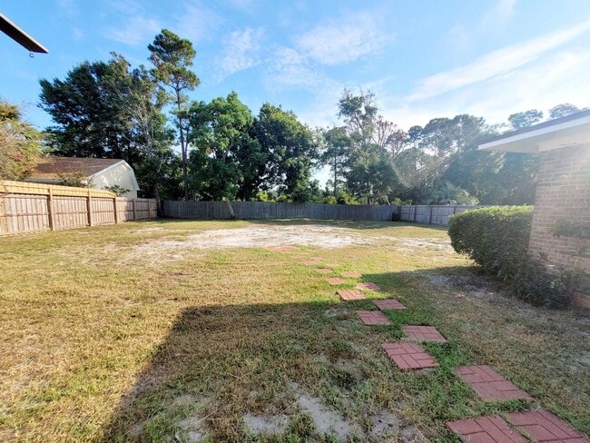 Building Photo - 4 bedroom home near NAS Pensacola West Gate