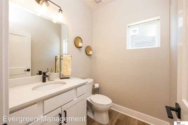 Building Photo - 3 br, 3.5 bath House - 1905 Dahlman Rows Plz.