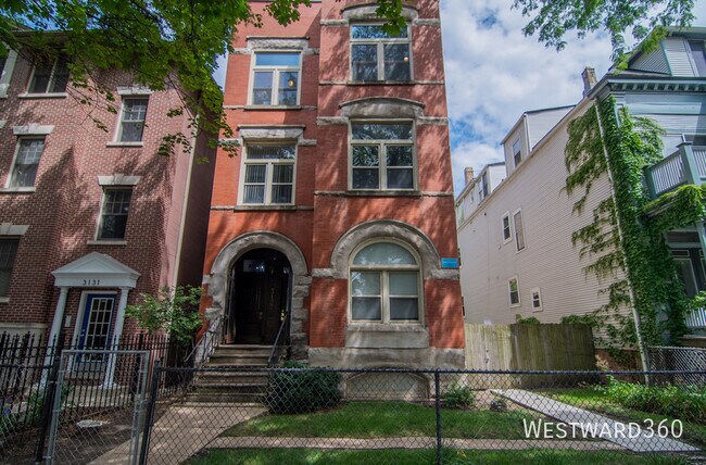Building Photo - 3127 N Racine-1