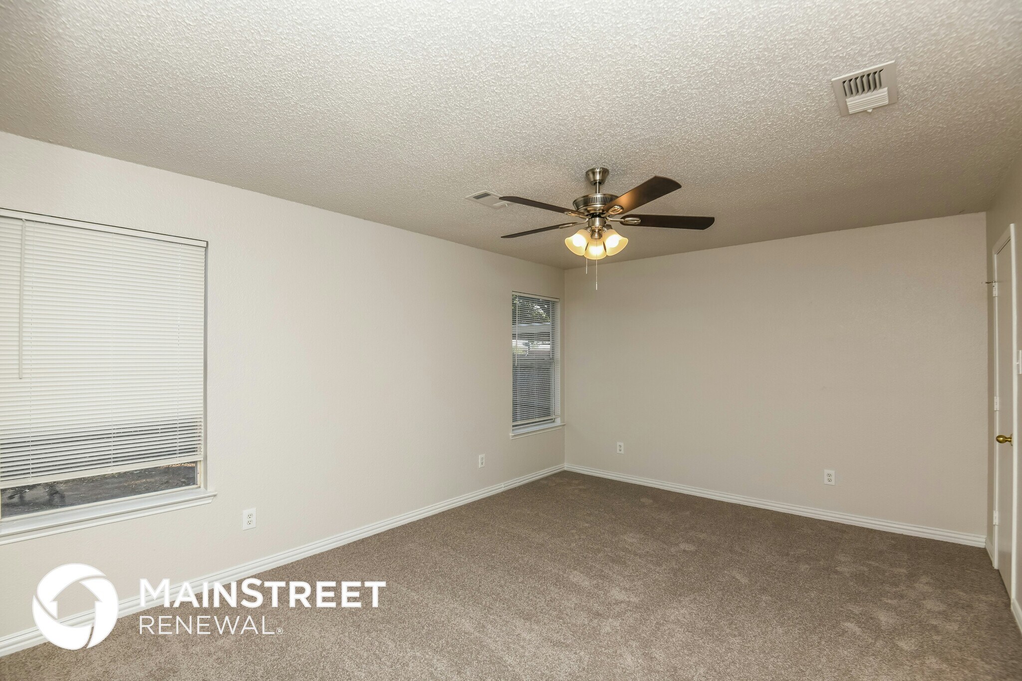 Building Photo - 5824 Heatherglen Terrace