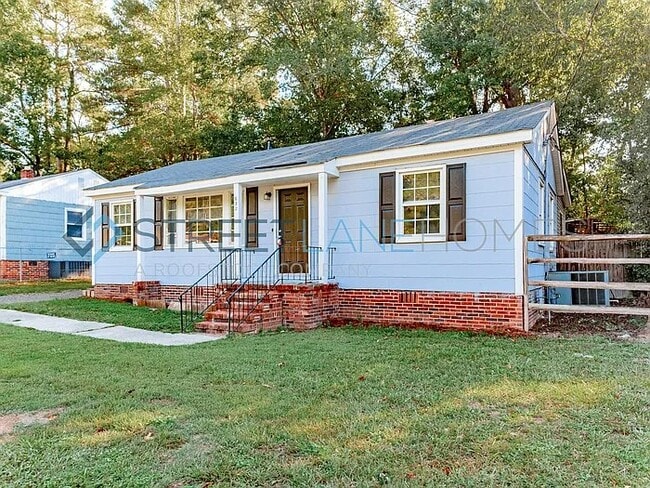 Building Photo - 632 Seymour Dr