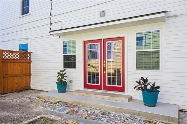 Building Photo - 1324 Cambronne St