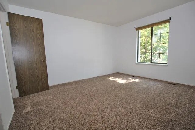 Bedroom - 404 Sandalwood Ln