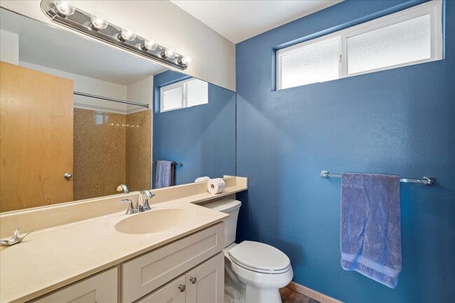 Building Photo - 80 Kunihi Ln