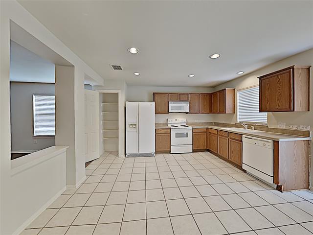 Building Photo - 7584 Juliet Ln
