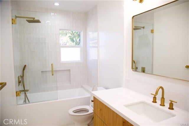 Building Photo - 3637 Ashwood Ave