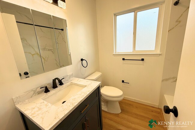 Building Photo - 240 San Diego Ave