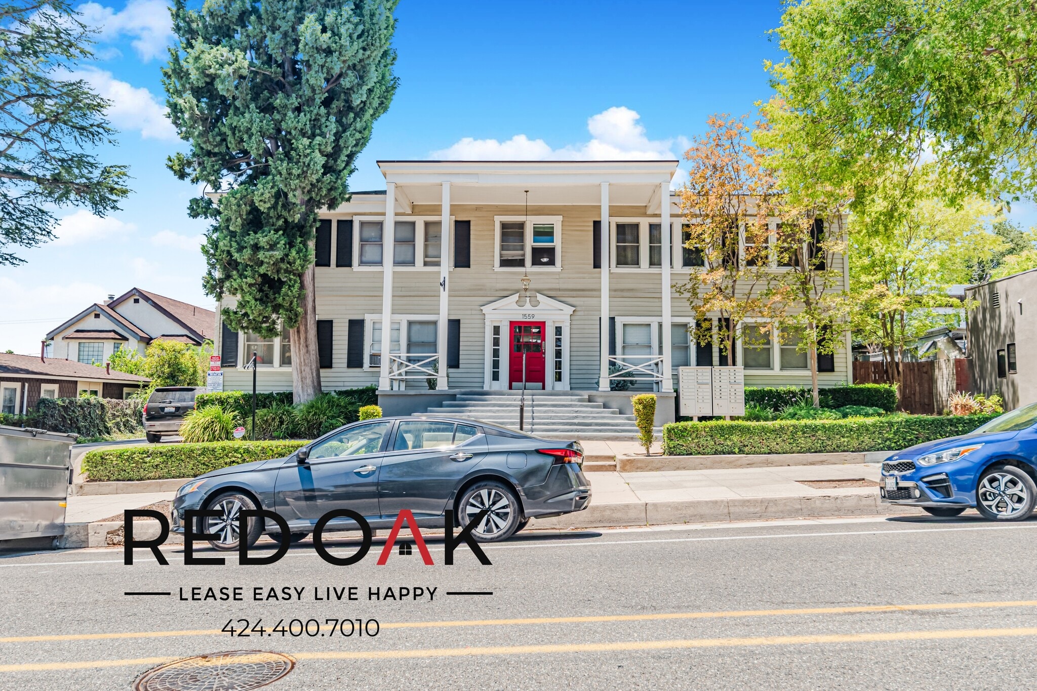 Building Photo - 1559 N Hill Ave