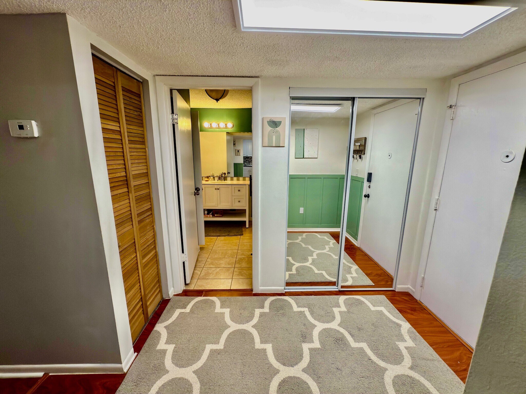 Building Photo - 7610 Stirling Rd