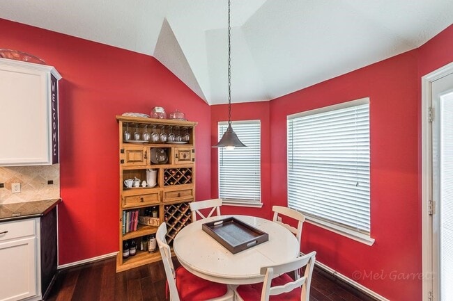 Building Photo - 23915 Elden Hills Ct