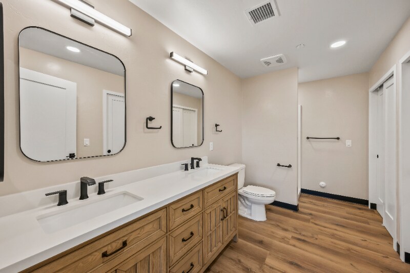 Building Photo - 3820 E Fort Lowell Rd