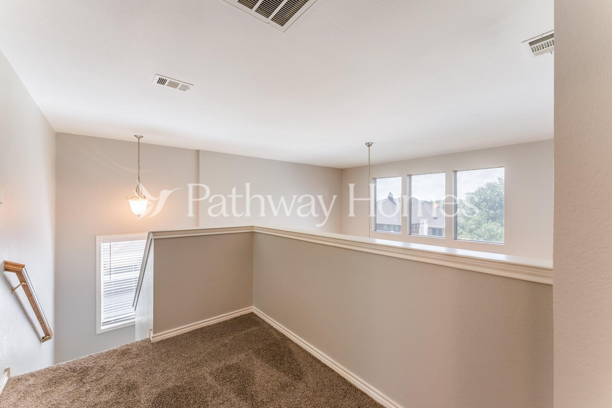 Building Photo - 212 Hereford Dr