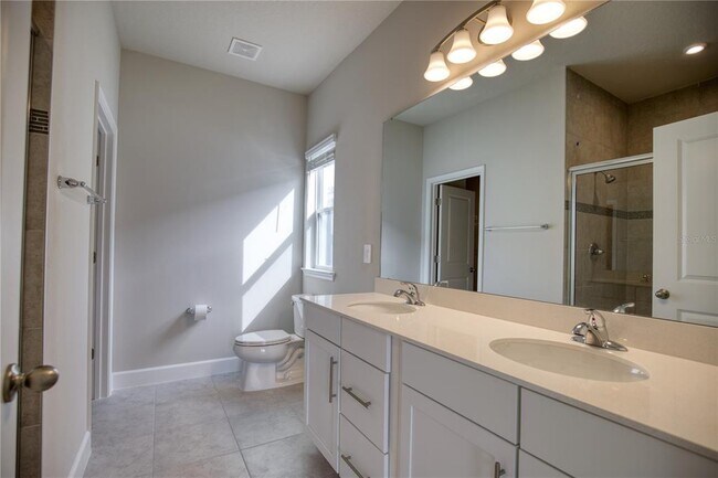 Building Photo - 16419 S Port Harbor Blvd