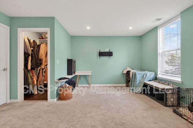 Building Photo - 107 Celebration Blvd