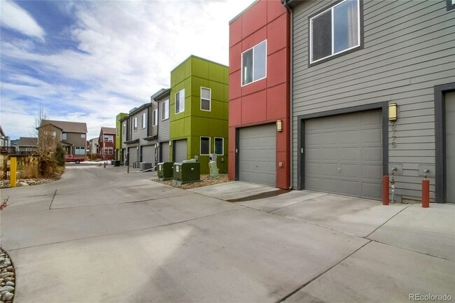 Building Photo - 6775 Morrison Dr