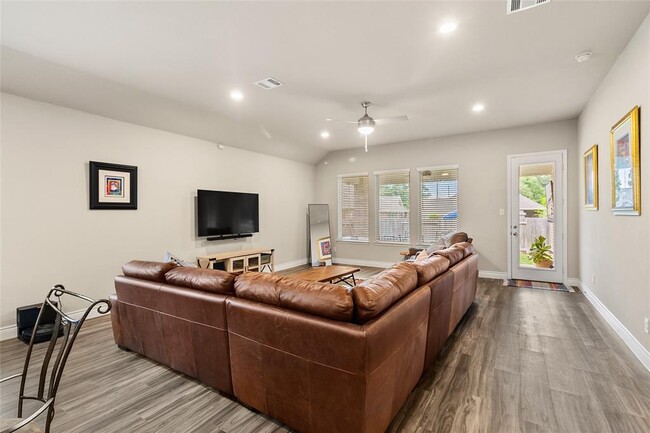 Building Photo - 25610 Pinyon Hl Trl